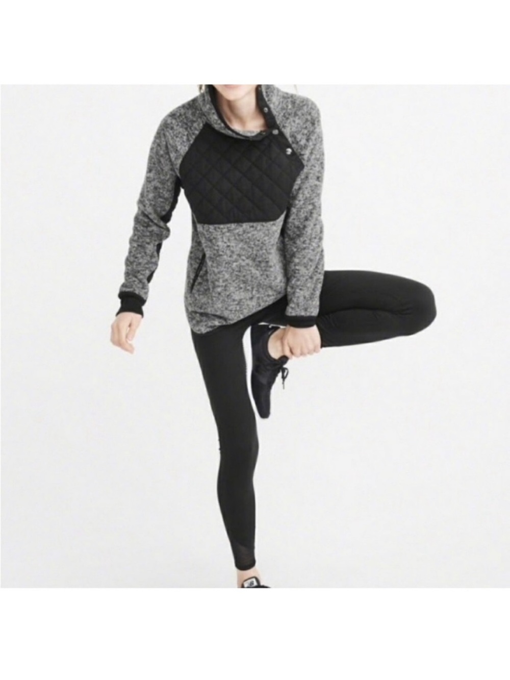 Abercrombie & Fitch Black Gray Quilted Asymmetrical Snap Pullover Fleece Large